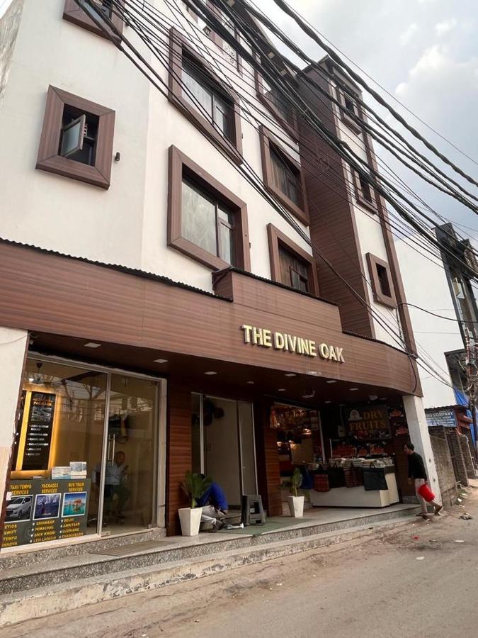 The Divine Oak Hotell Katra  Exteriör bild